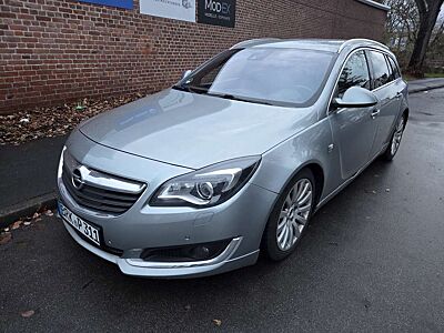 Opel Insignia 2.0 Bi Tur.CDTI Sports Tour. ecoFLEXSt/St Sport