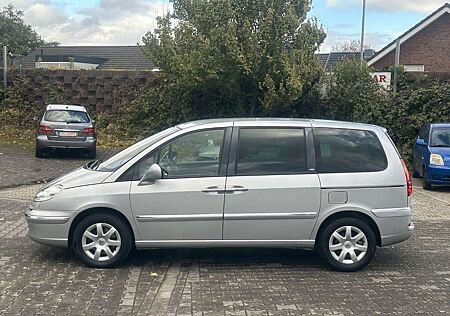 Peugeot 807 Allure*EL-TÜR*7 SITZE*XENON*NAVI*MFL**1 HAND