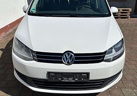 VW Sharan Volkswagen 2.0 TDI, 7 Sitze Navi BlueMotion Technology