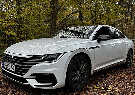 VW Arteon Volkswagen 2.0 TSI DSG R-Line