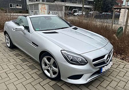 Mercedes-Benz SL 250 SLC 250 SLC 250 d 9G-TRONIC