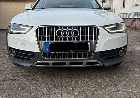 Audi A4 Allroad quattro (clean die.) 2.0 TDI DPF S tron