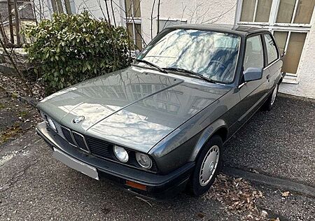 BMW 320i 320