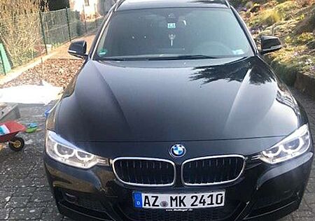 BMW 320i 320 Touring xDrive