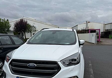 Ford Kuga 2.0 TDCi 2x4 ST-Line