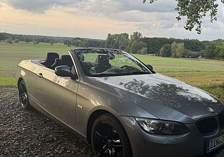 BMW 325i 325 Cabrio Aut.