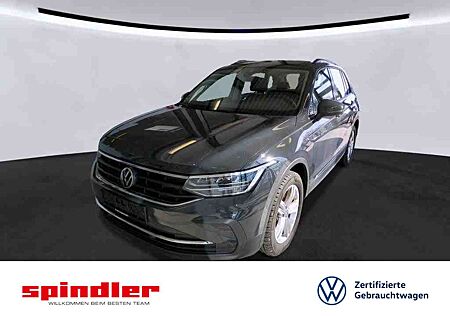 VW Tiguan Volkswagen Life 4Motion 2.0 TSI DSG / Navi, LED, ACC
