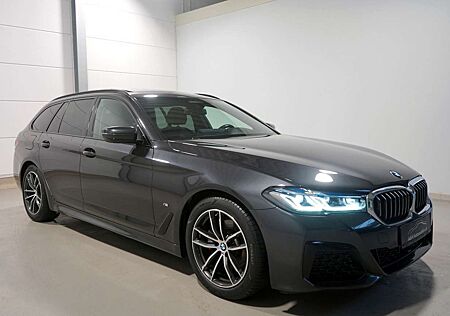 BMW 520 d Touring M Sport *LASERLICHT*PANO*HEAD-UP*