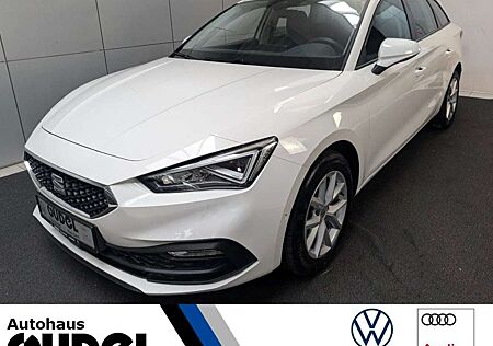 Seat Leon ST 2.0 TDI DSG Style AHK Panor. el.Heck ACC