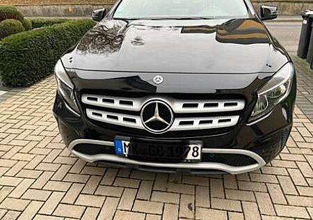 Mercedes-Benz GLA 180 Style