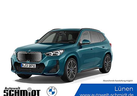 BMW iX1 xDrive30 M Sport / NP= 72.370,- / Pano /