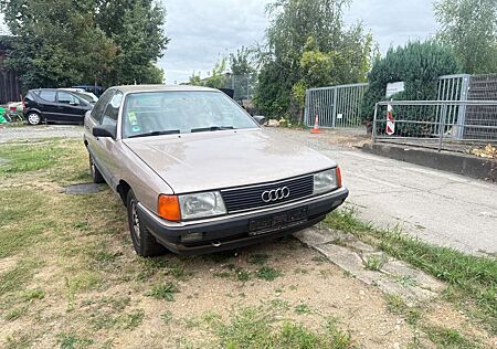 Audi 100 CS