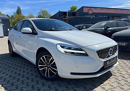 Volvo V40 Momentum
