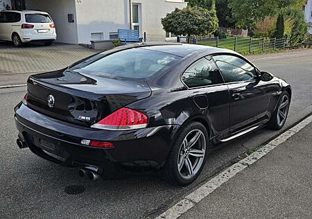 BMW M6 V10