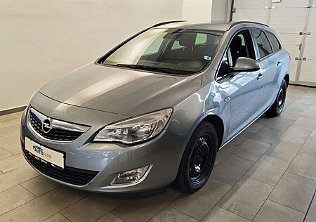 Opel Astra J Sports Tourer 1.7 CDTI Design Edition