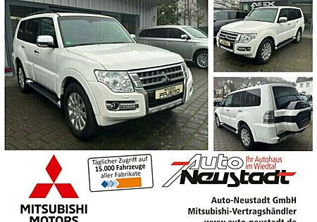Mitsubishi Pajero 5-Türer TOP 3.2 DI-D Automatik (Leder schwarz)