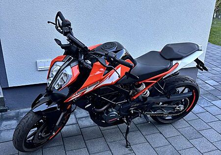 KTM Others Duke