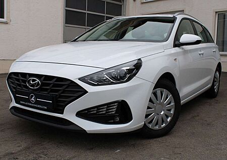 Hyundai i30 T-GDI cw Select Mild-Hybrid KLIMA PDC TEMPO