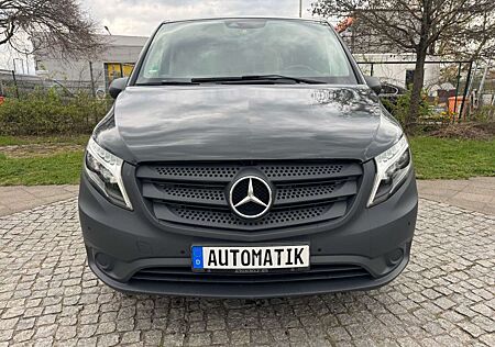 Mercedes-Benz Vito Kasten 119 CDI 4x4 Lang Automatik Tüv Neu