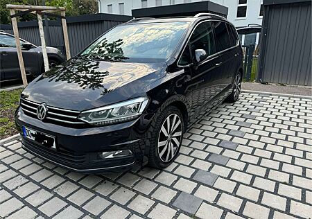 VW Touran Volkswagen Highline BMT/Start-Stopp