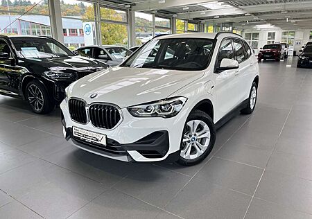 BMW X1 xDrive25e ab 279.-²/AHK/Navi/HiFi/LED/RFK