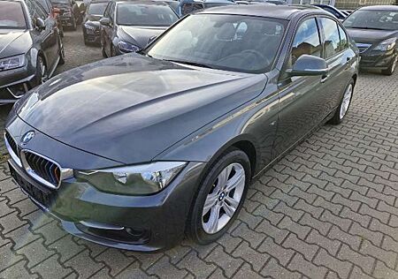 BMW 318 d , PDC, SHZ, Sportsitze, Navigation, 8-fach berei