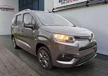 Toyota Pro Ace Proace City Executive*Pano*Automatik* Klima Navi
