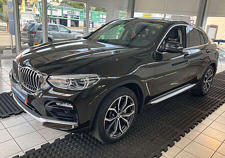 BMW X4 30i xD xLine LED Navi 20"AHK Fernlichtassist