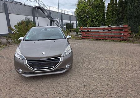 Peugeot 208 Allure