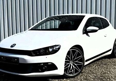 VW Scirocco Volkswagen 2.0 TDI 103 kW