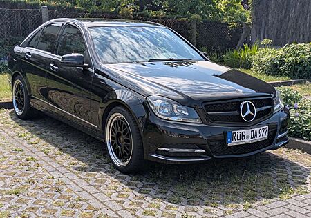 Mercedes-Benz C 180 (BlueEFFICIENCY) Avantgarde