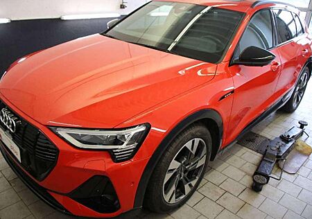 Audi e-tron 55 S LINE BLACK/HuD/ACC/PANO/360°/MATRIX