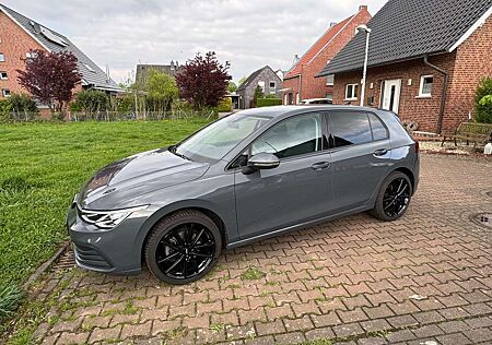 VW Golf Volkswagen 1.5 TSI OPF Life