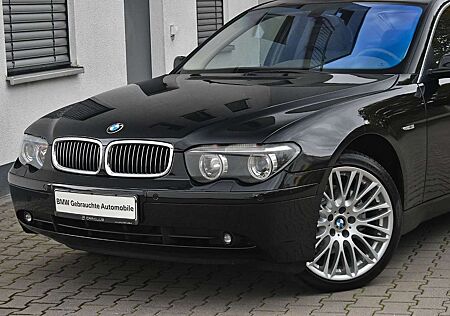 BMW 745 gebraucht kaufen BMW 745 iA*Massage! Lenkradheizung! Soft Close! AHK!*