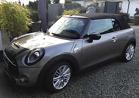 Mini Cooper S Cabrio Aut. /Leder/ Navi / TOP