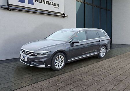 VW Passat Variant Volkswagen GTE 1.4 TSI DSG Navi LED Leder AH