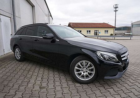 Mercedes-Benz C 220 d 2.1CDI Automatik AHK Navi PDC SHZ