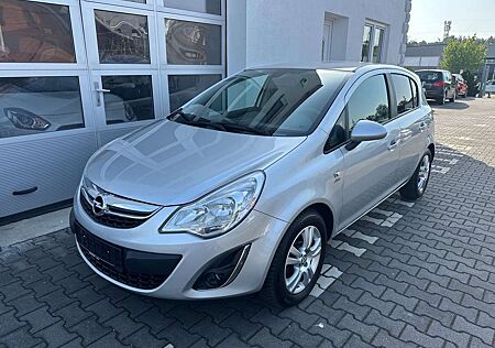 Opel Corsa Active 1.4 Automatik