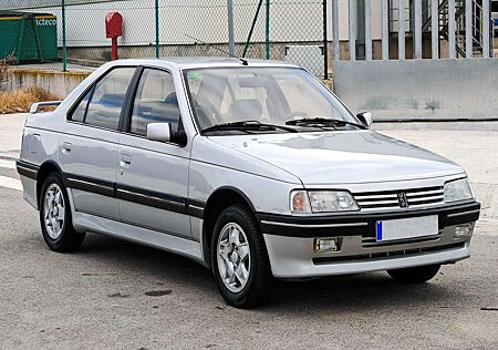 Peugeot 405 Mi 16