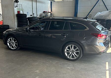 Mazda 6 Kizoku