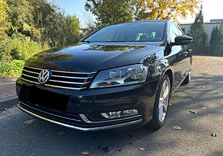 VW Passat Volkswagen Highline BlueMotion*Navi*170PS*Euro5*