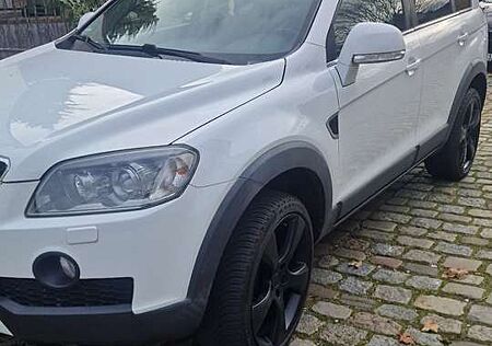 Chevrolet Captiva 2.0 2WD 7 Sitzer LS Family Edition