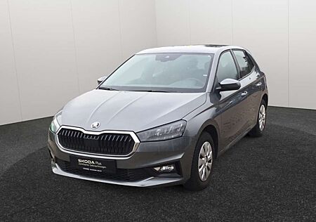 Skoda Fabia 1.0TSI Selection LED Carplay ACC PDC hinten Vorber
