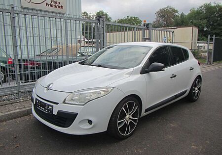 Renault Megane Authentique