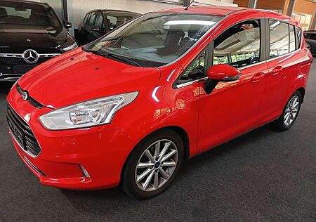 Ford B-Max Titanium