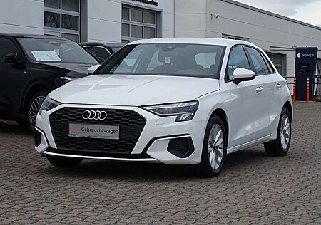 Audi A3 Sportback 30 TFSI S-tronic / Business-Paket