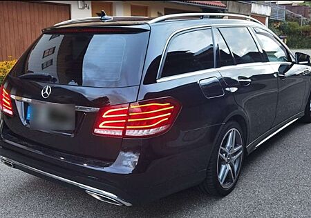 Mercedes-Benz E 350 E-Klasse T-Modell Diesel T BlueTEC 4Matic 7G-TRONI