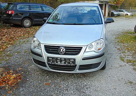 VW Polo gebraucht kaufen VW Polo Volkswagen Trendline 5 türig automatik