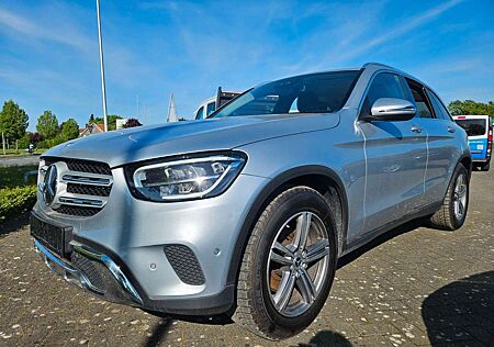 Mercedes-Benz GLC-Klasse GLC 200 d 4Matic KAM AHK LED SHZ LEDER AMBIENTE