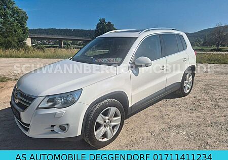VW Tiguan Volkswagen Sport & Style 4Motion-LEDER-PANORAMA-AHK